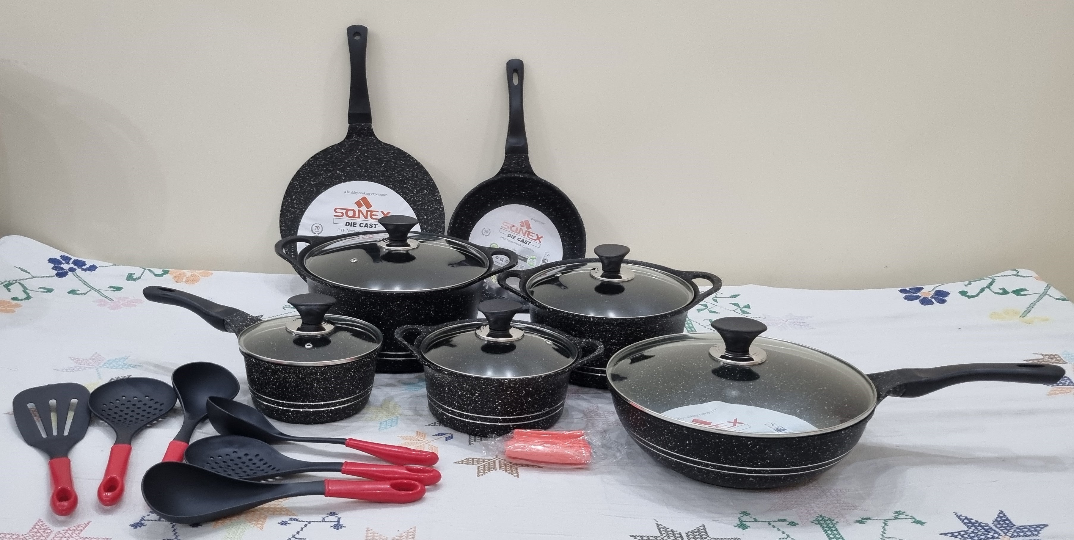 Sonex Eden Plus Gift Pack 20PCs with (Glass Lid)- Marble Coating